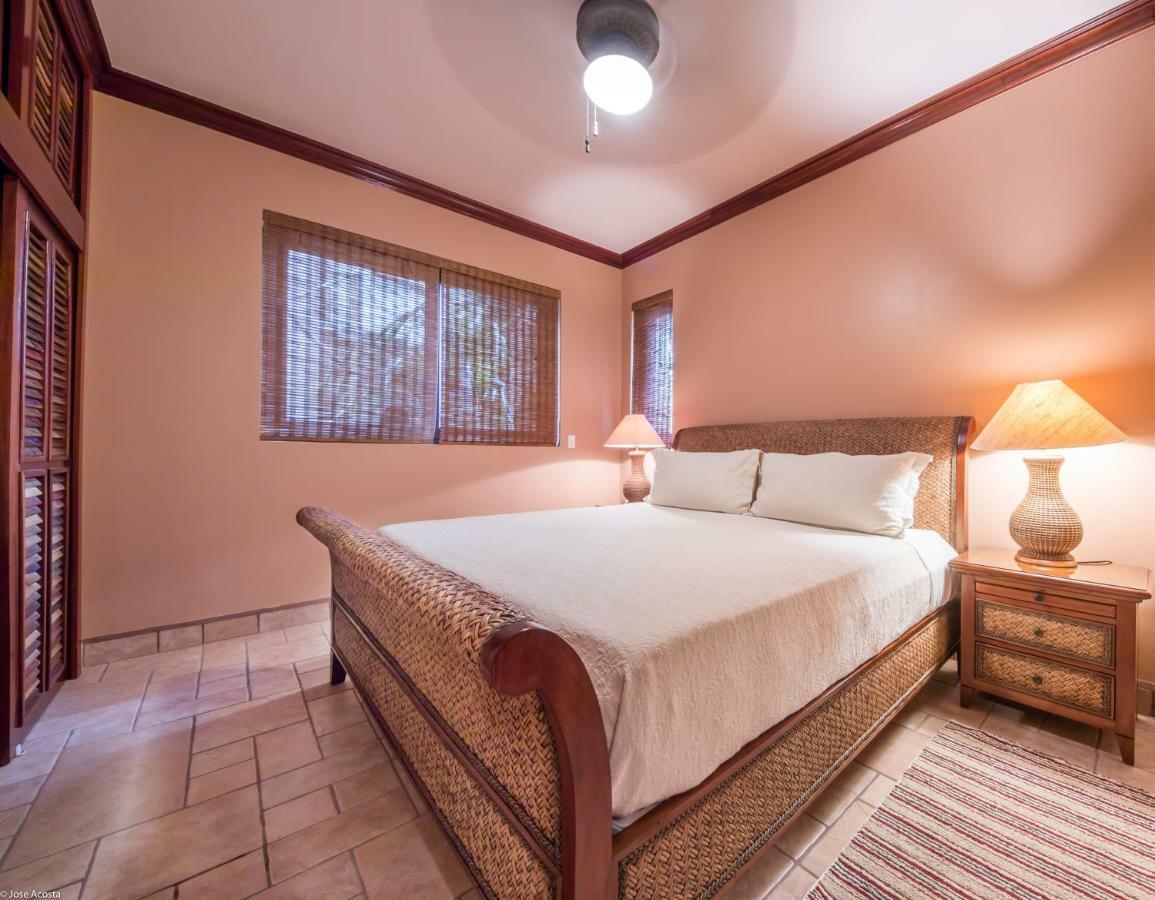 Coco Beach Resort San Pedro  Kültér fotó